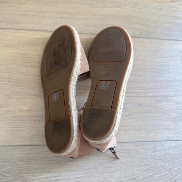 Eileen Fisher Tan Leather Espadrille Sandals - Picture 6 of 6
